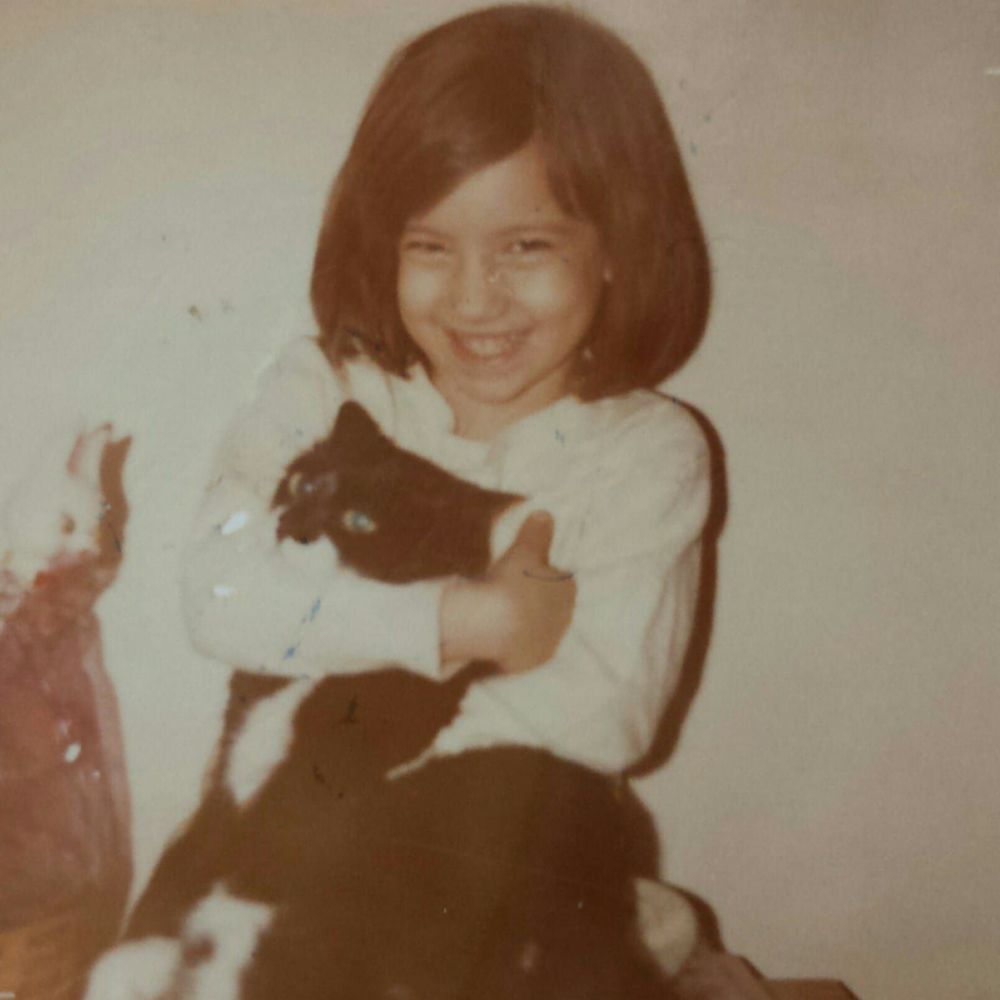 Meet your Posher, Lisa marie